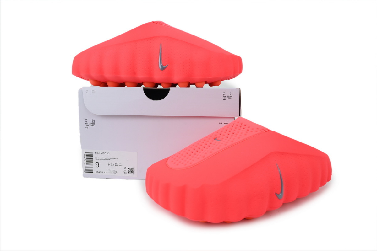 Nike Mind 001 red-Slippers run one size smaller than sneakers, so please order slippers one size up.